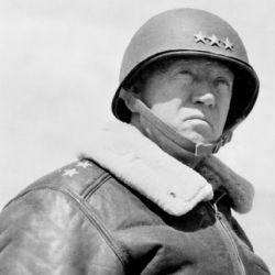 Patton se psem dostane v Plzni vlastní sochu. Stát bude po boku tanku Sherman