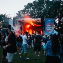 Plzeň zahájí léto dvoudenním Summer City Festem. 19. a 20. června ožije Paromlýnský dvůr rapem, technem i DnB