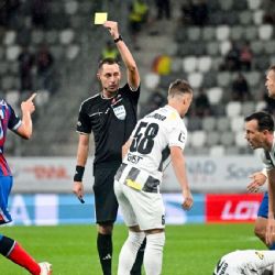 Viktoria v Hradci vyšla střelecky naprázdno. Bod zachraňovala v závěru v deseti