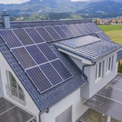 Budějovicko sází na moderní fotovoltaiku, chytré řízení a bezpečnější provoz