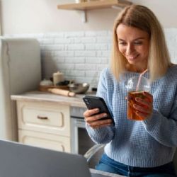 České Budějovice ruší papírové složenky. Poplatky lze nově vyřídit online nebo na radnici