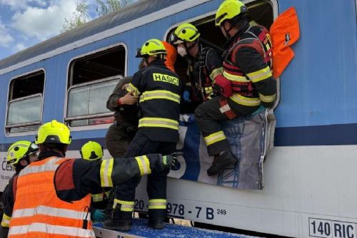 obrázek:Cvičení železniční nehody prověřilo ve Svitavách připravenost složek IZS