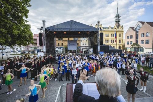 obrázek:Čermákovo Vysoké Mýto 2026: čtyři orchestry, bohatý program a koncert Janka Ledeckého